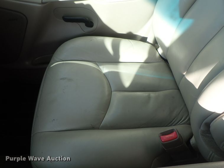 image for item DC3386 2003 GMC Yukon SUV