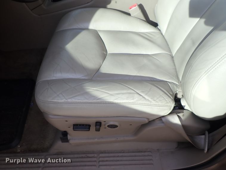 image for item DC3386 2003 GMC Yukon SUV