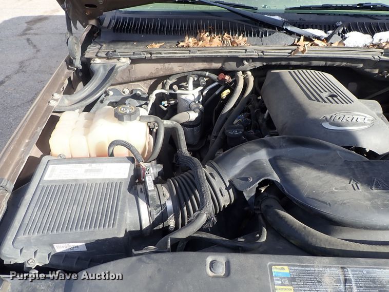 image for item DC3386 2003 GMC Yukon SUV