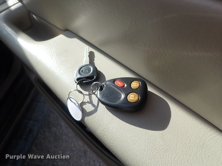 image for item DC3386 2003 GMC Yukon SUV