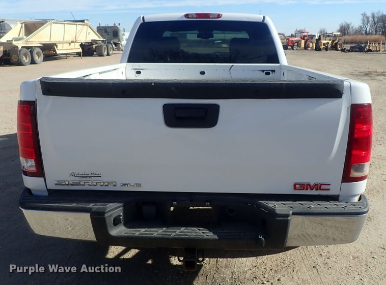 image for item DC3400 2008 GMC Sierra 1500 Ext. Cab pickup truck