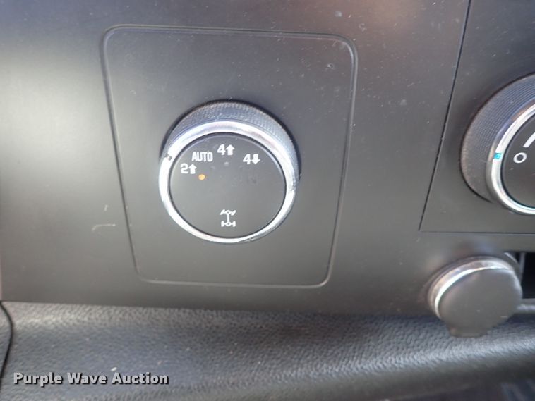 image for item DC3400 2008 GMC Sierra 1500 Ext. Cab pickup truck