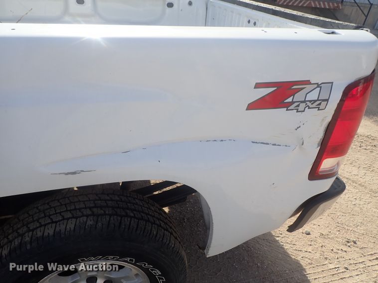 image for item DC3400 2008 GMC Sierra 1500 Ext. Cab pickup truck