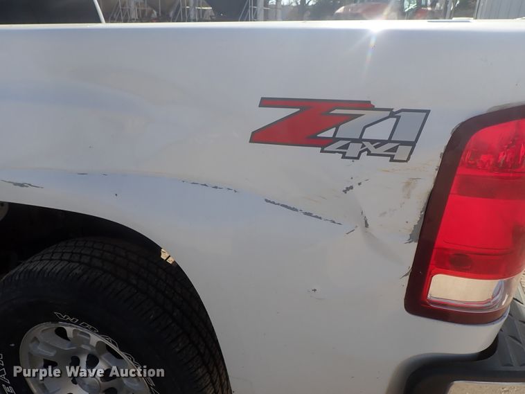 image for item DC3400 2008 GMC Sierra 1500 Ext. Cab pickup truck