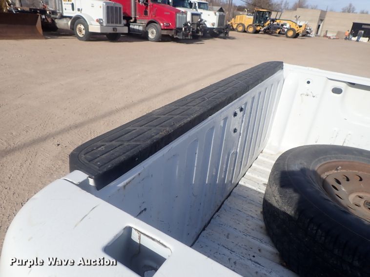 image for item DC3400 2008 GMC Sierra 1500 Ext. Cab pickup truck