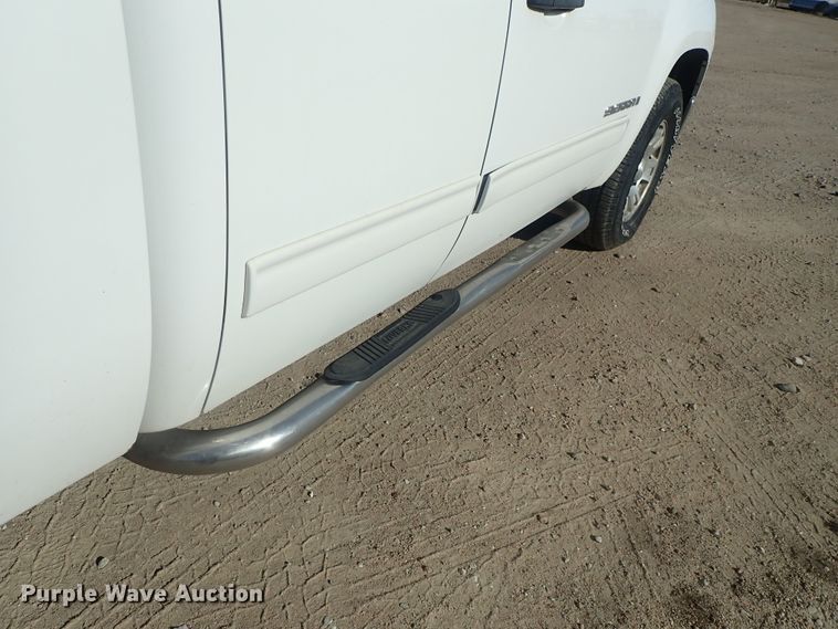 image for item DC3400 2008 GMC Sierra 1500 Ext. Cab pickup truck