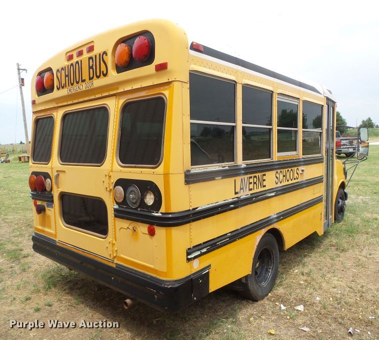 image for item DC5046 1999 Chevrolet Express 3500 school bus