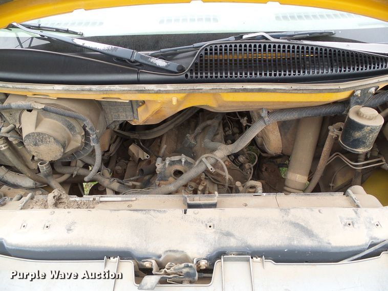 image for item DC5046 1999 Chevrolet Express 3500 school bus