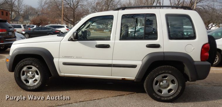 image for item DE4189 2003 Jeep Liberty Sport SUV