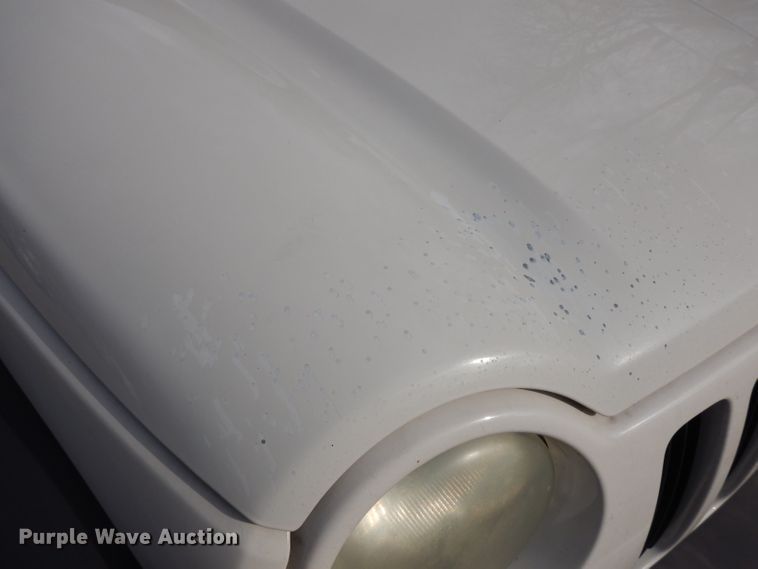 image for item DE4189 2003 Jeep Liberty Sport SUV