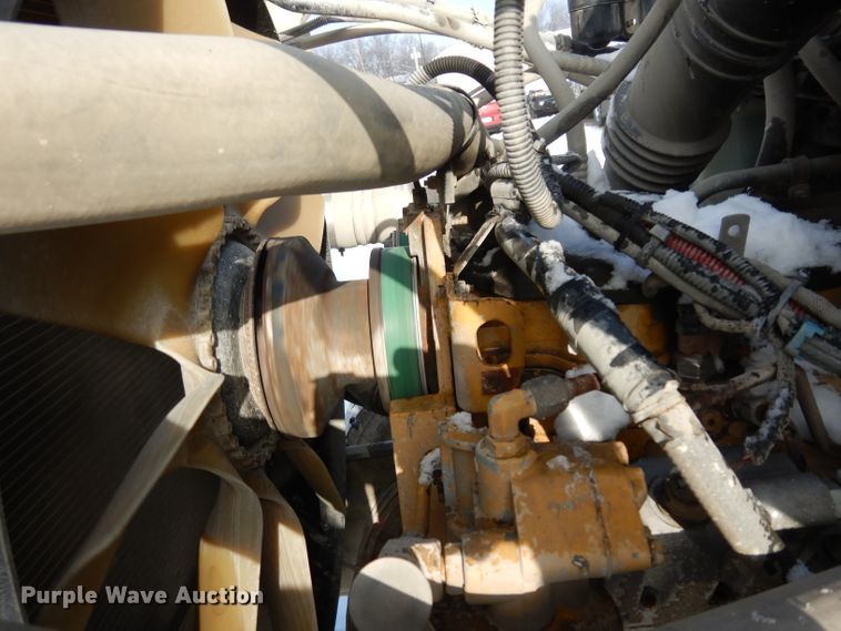 image for item DE4199 2006 Sterling L-Line dump truck