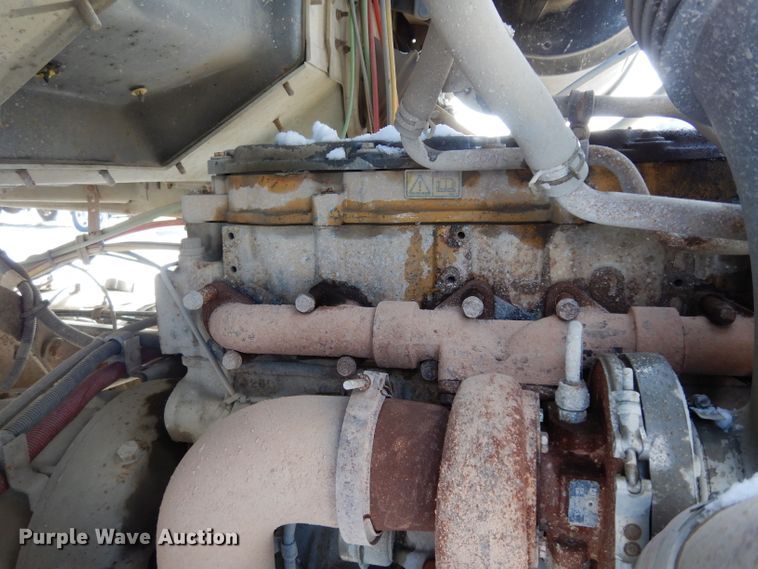 image for item DE4199 2006 Sterling L-Line dump truck