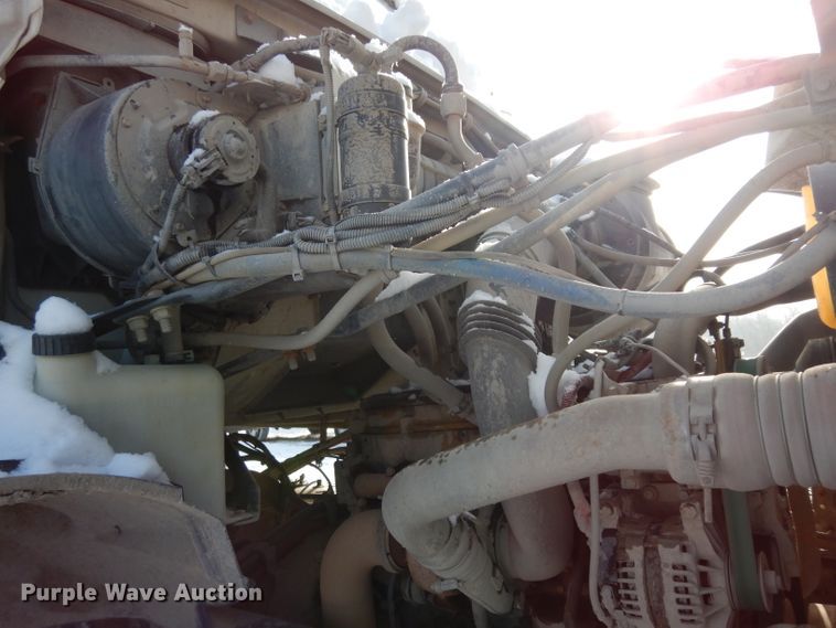 image for item DE4199 2006 Sterling L-Line dump truck