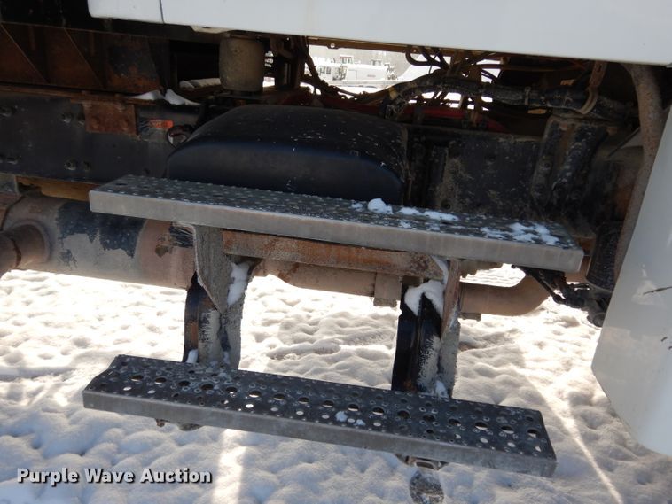 image for item DE4199 2006 Sterling L-Line dump truck