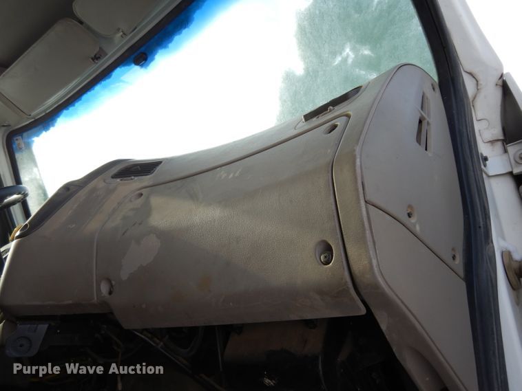 image for item DE4199 2006 Sterling L-Line dump truck