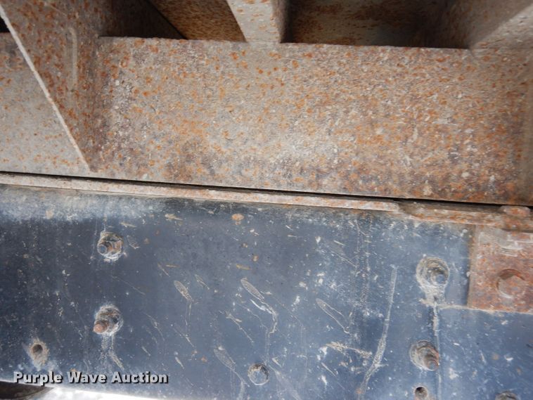 image for item DE4199 2006 Sterling L-Line dump truck