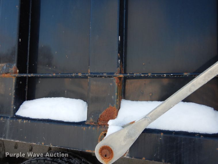 image for item DE4199 2006 Sterling L-Line dump truck