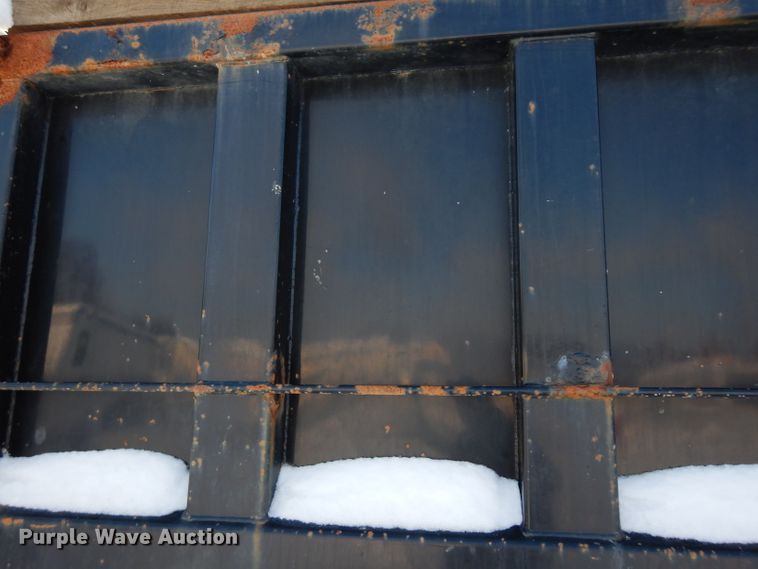 image for item DE4199 2006 Sterling L-Line dump truck