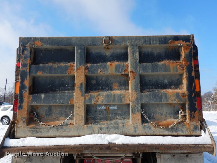 image for item DE4199 2006 Sterling L-Line dump truck