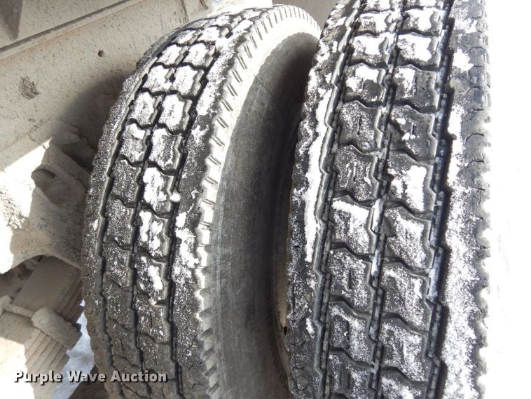 image for item DE4199 2006 Sterling L-Line dump truck