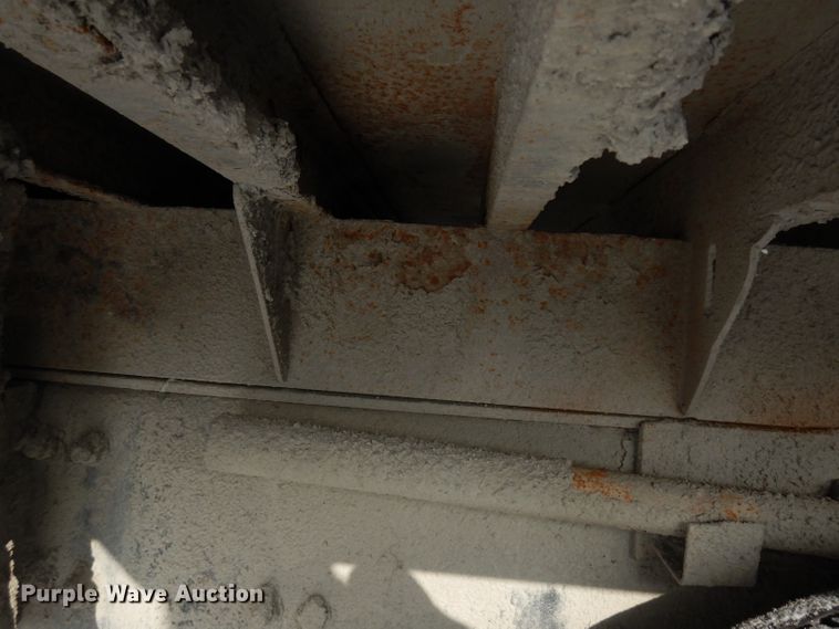 image for item DE4199 2006 Sterling L-Line dump truck