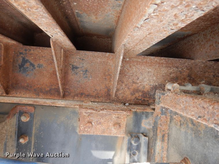 image for item DE4199 2006 Sterling L-Line dump truck