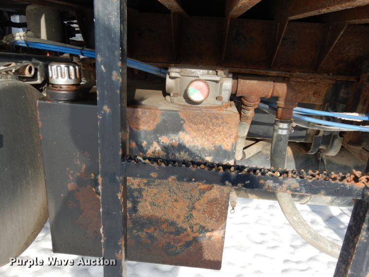 image for item DE4199 2006 Sterling L-Line dump truck