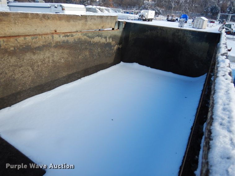 image for item DE4199 2006 Sterling L-Line dump truck