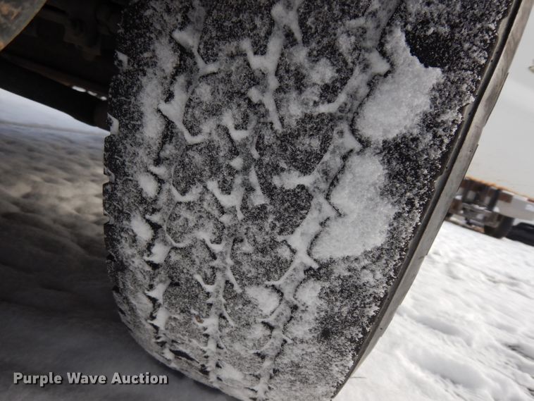 image for item DE4200 2003 Ford F250 Super Duty XL pickup truck