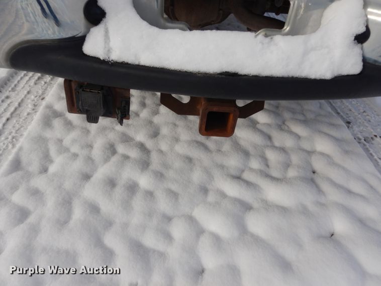 image for item DE4200 2003 Ford F250 Super Duty XL pickup truck