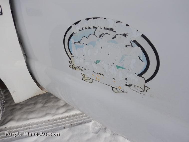 image for item DE4200 2003 Ford F250 Super Duty XL pickup truck