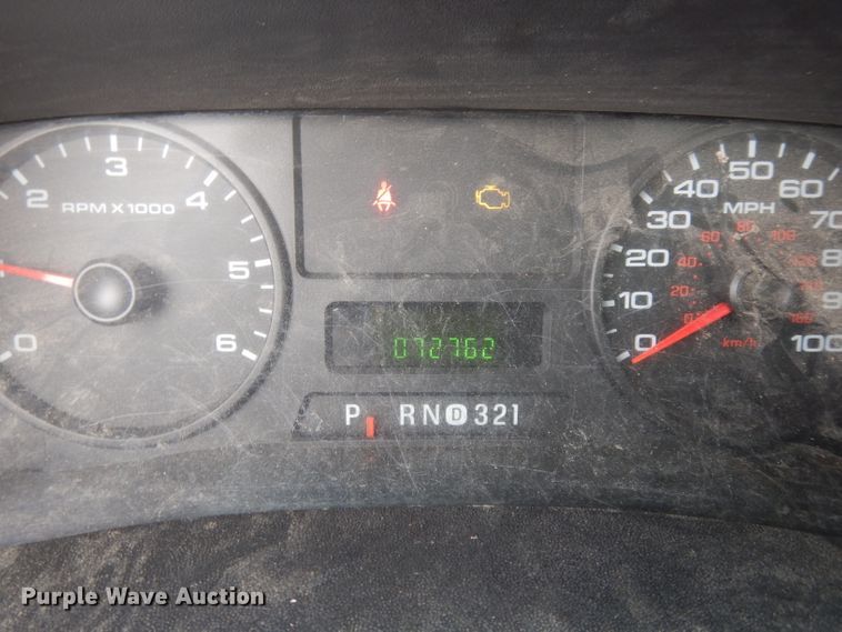 image for item DE4201 2005 Ford F250 Super Duty XL pickup truck