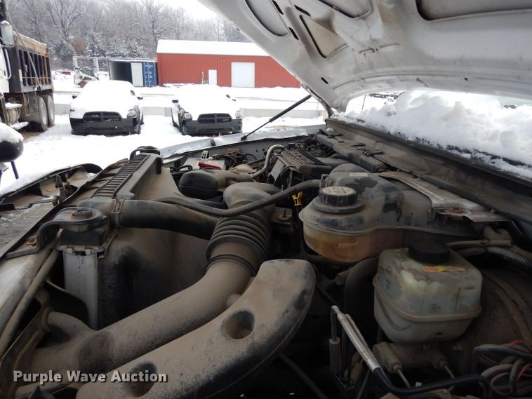 image for item DE4201 2005 Ford F250 Super Duty XL pickup truck