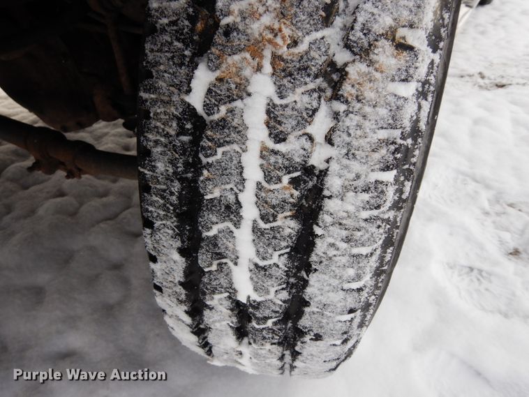 image for item DE4201 2005 Ford F250 Super Duty XL pickup truck