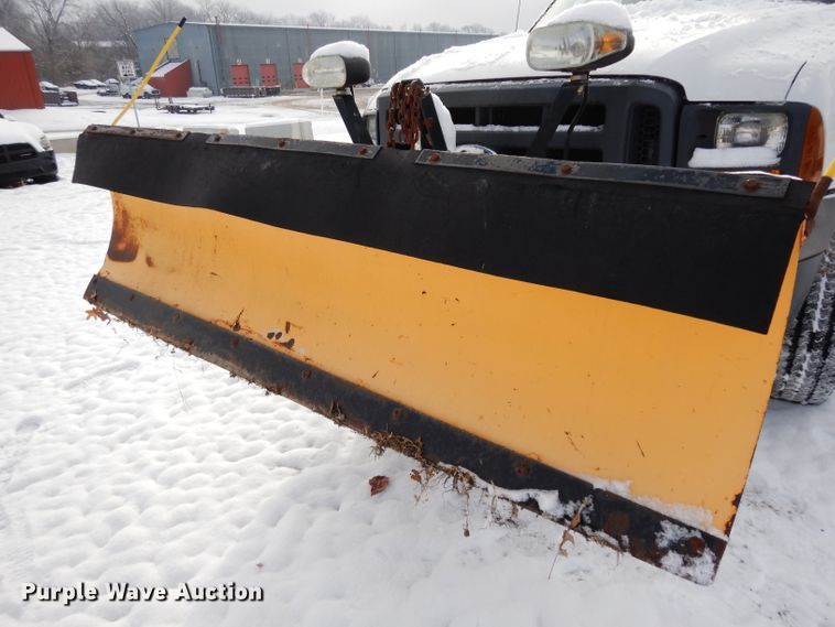 image for item DE4201 2005 Ford F250 Super Duty XL pickup truck