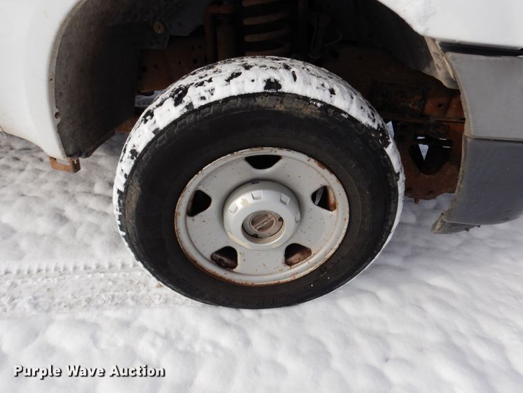 image for item DE4201 2005 Ford F250 Super Duty XL pickup truck