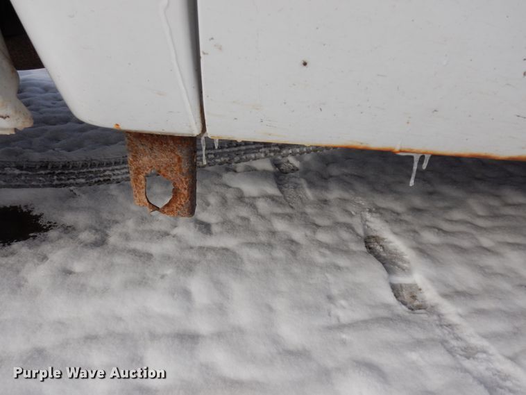 image for item DE4201 2005 Ford F250 Super Duty XL pickup truck