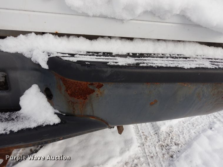 image for item DE4201 2005 Ford F250 Super Duty XL pickup truck