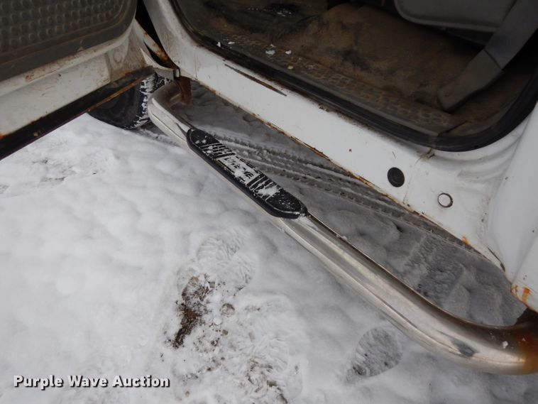 image for item DE4201 2005 Ford F250 Super Duty XL pickup truck