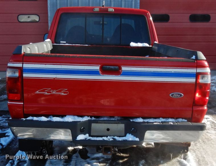 image for item DE4206 2001 Ford Ranger XLT SuperCab pickup truck