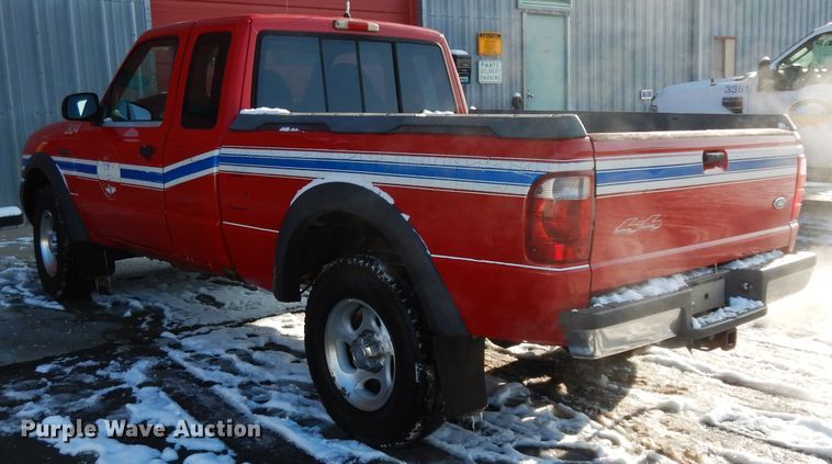 image for item DE4206 2001 Ford Ranger XLT SuperCab pickup truck