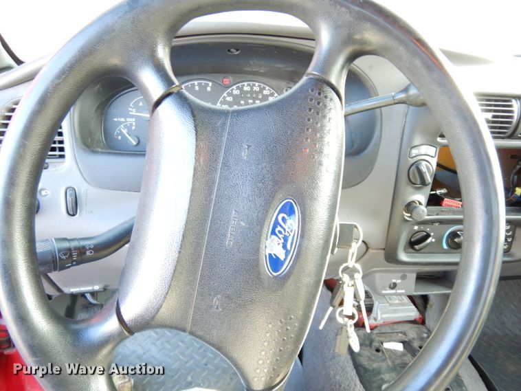 image for item DE4206 2001 Ford Ranger XLT SuperCab pickup truck