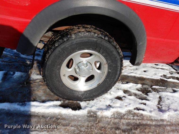 image for item DE4206 2001 Ford Ranger XLT SuperCab pickup truck