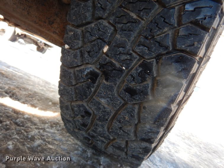 image for item DE4211 2008 Ford F250 Super Duty XL pickup truck