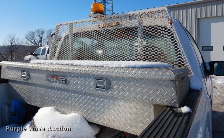 image for item DE4211 2008 Ford F250 Super Duty XL pickup truck