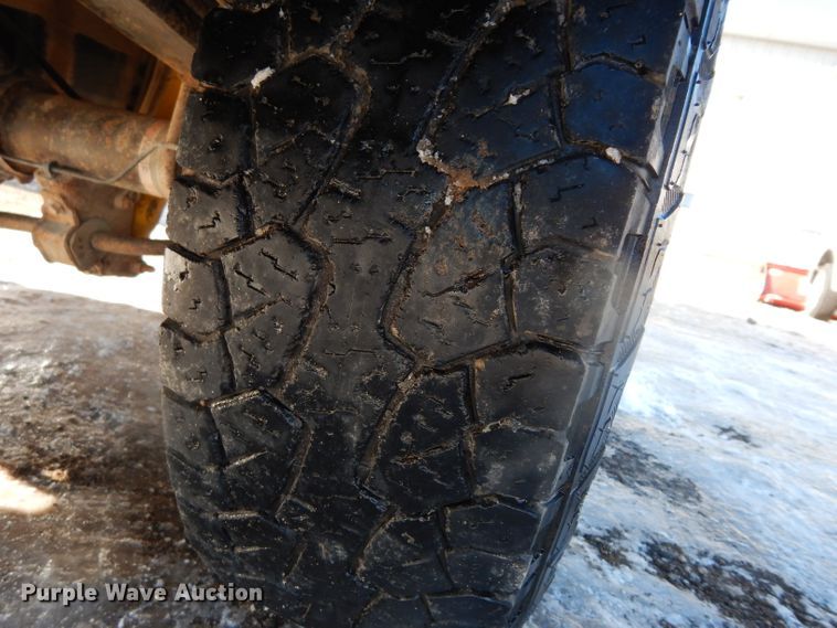 image for item DE4211 2008 Ford F250 Super Duty XL pickup truck