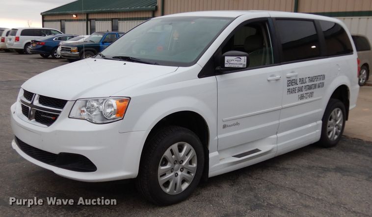 image for item DE4218 2016 Dodge Grand Caravan handicap accessible van
