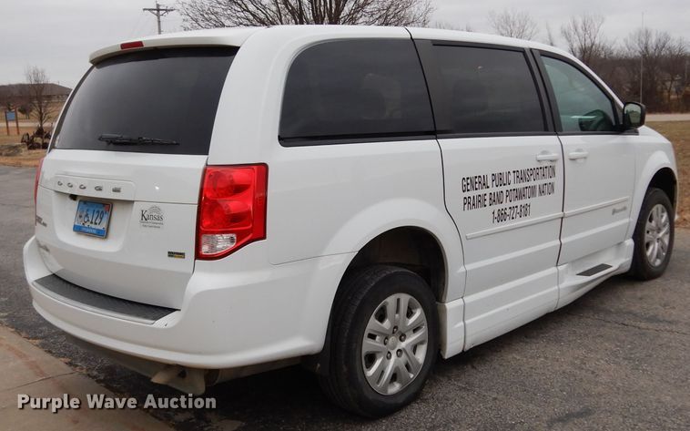 image for item DE4218 2016 Dodge Grand Caravan handicap accessible van