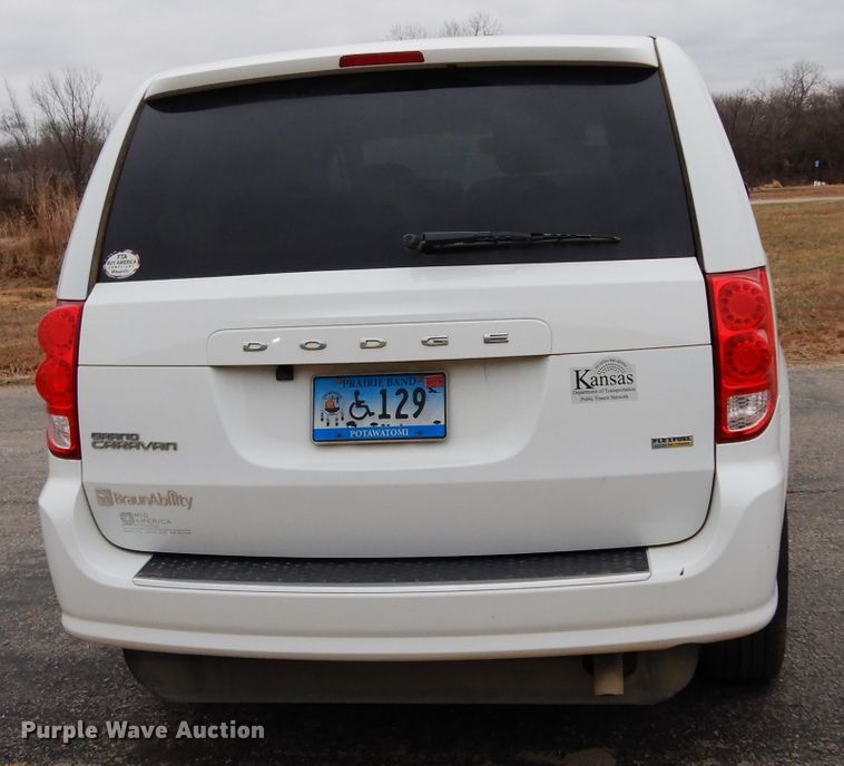 image for item DE4218 2016 Dodge Grand Caravan handicap accessible van