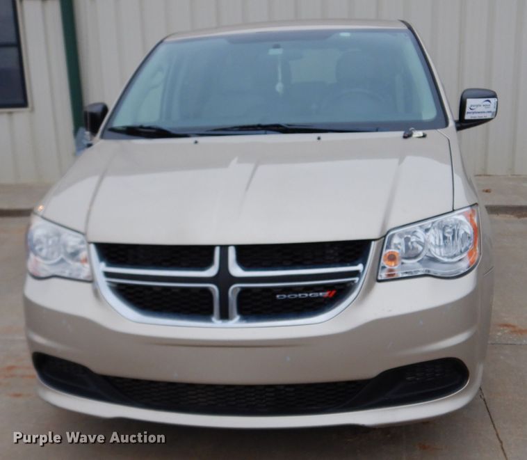 image for item DE4219 2013 Dodge Grand Caravan van